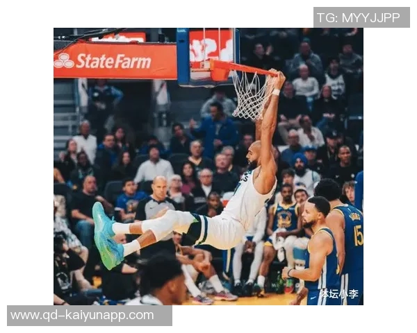 内线巨兽戈贝尔表现出色投篮罚球双双命中助球队争夺胜利