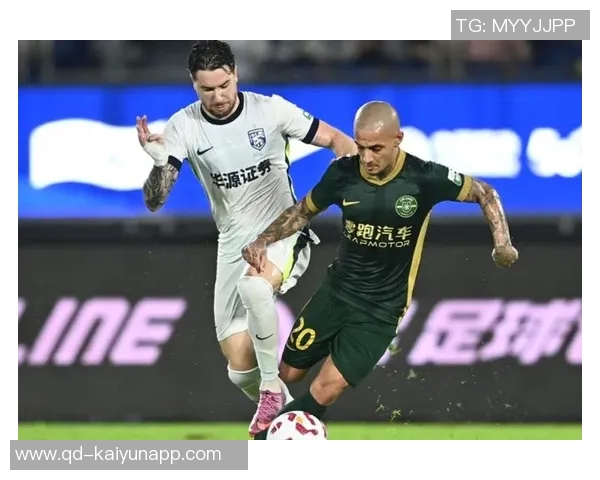 卢卡斯盛赞门德斯为世界顶级左后卫强调二人能共存于球队竞争中