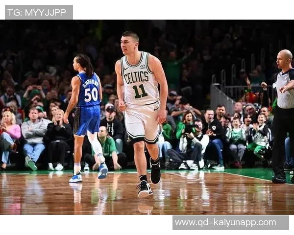 普理查德全能发挥21投8中贡献20分6篮板8助攻正负值高达27